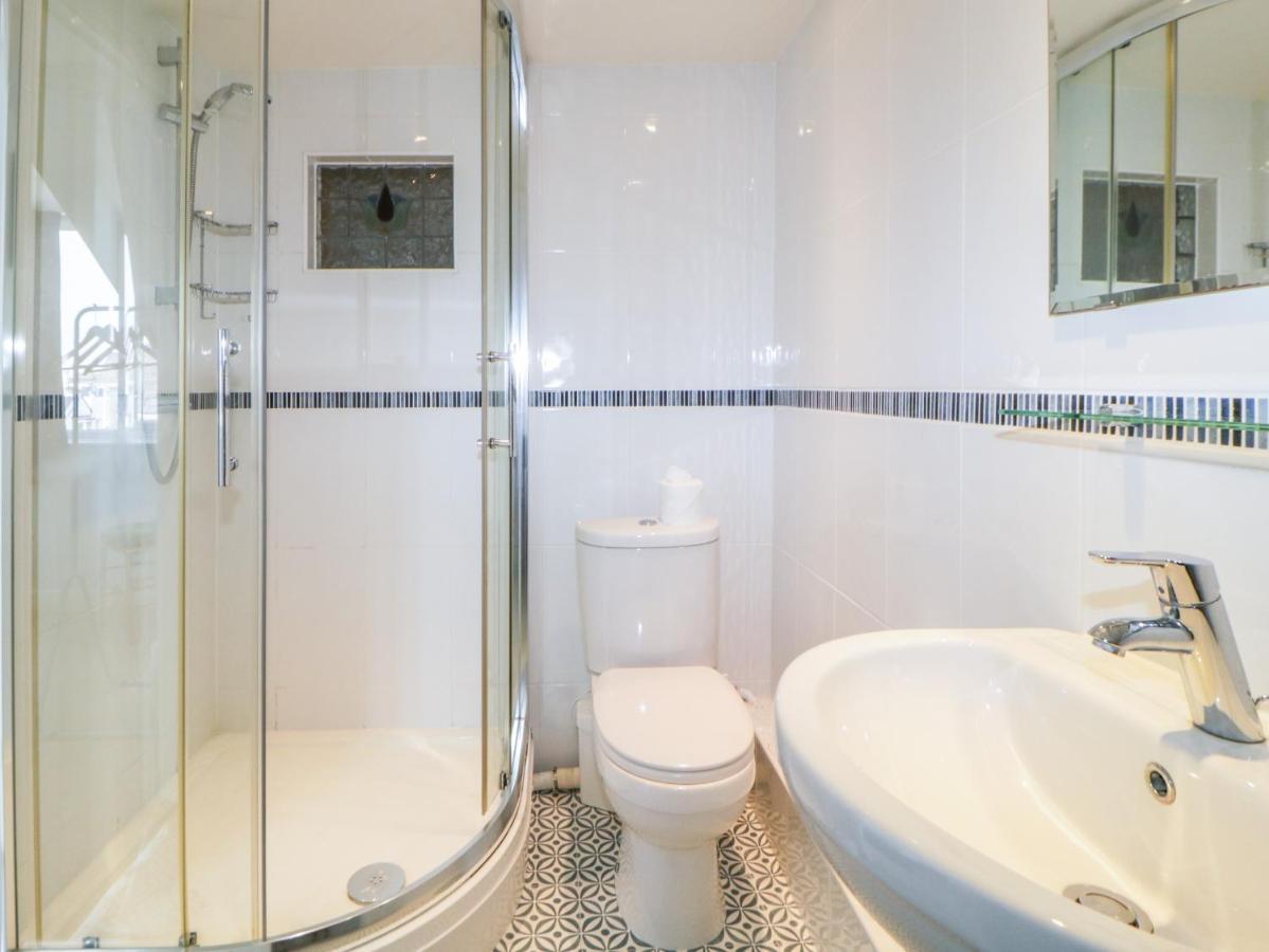 27 Exeter Street Villa Тинмут Екстериор снимка
