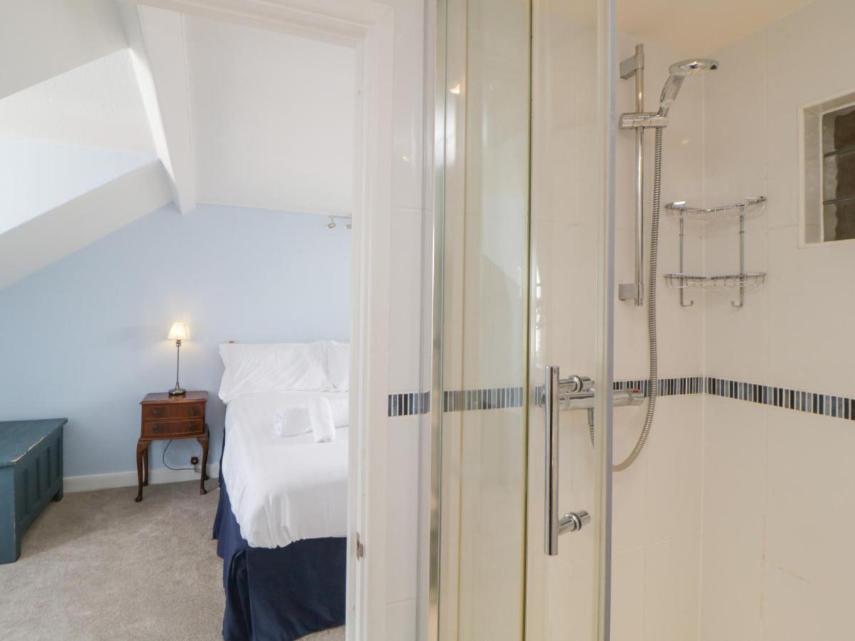27 Exeter Street Villa Тинмут Екстериор снимка